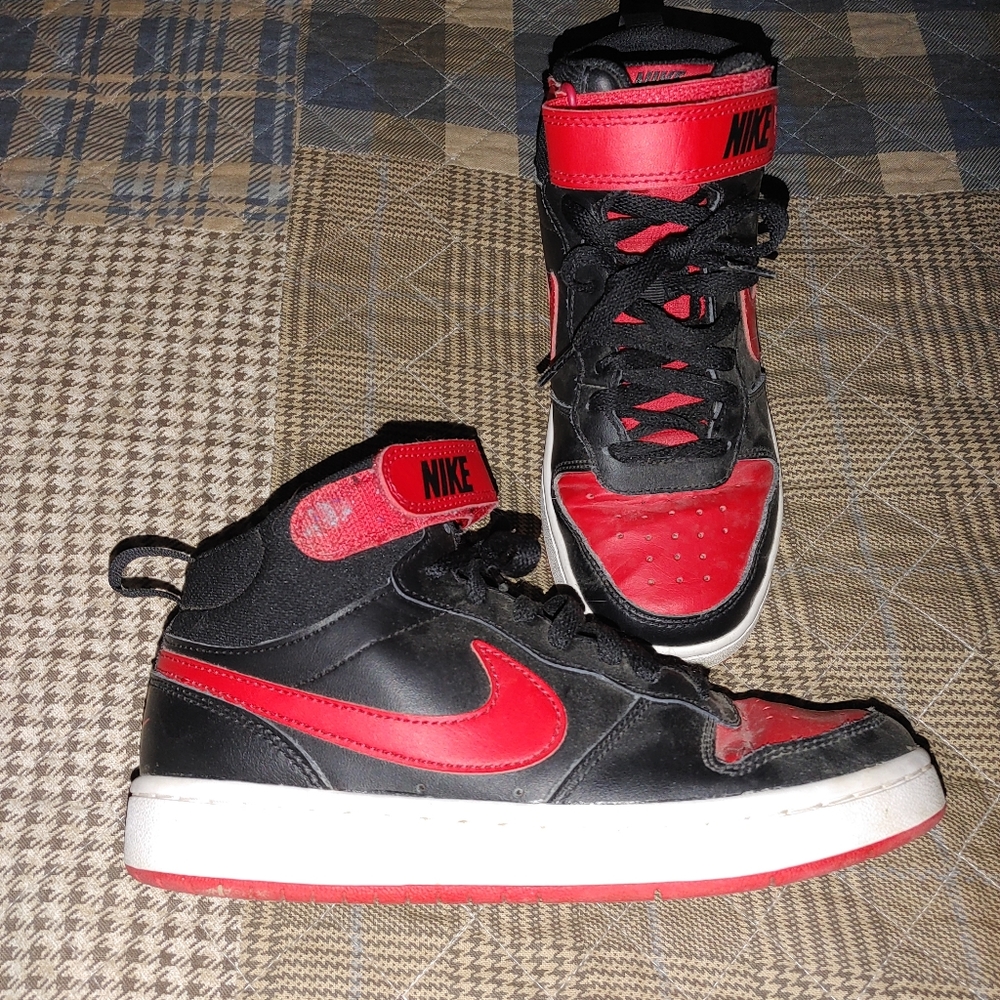 Youth Nikes